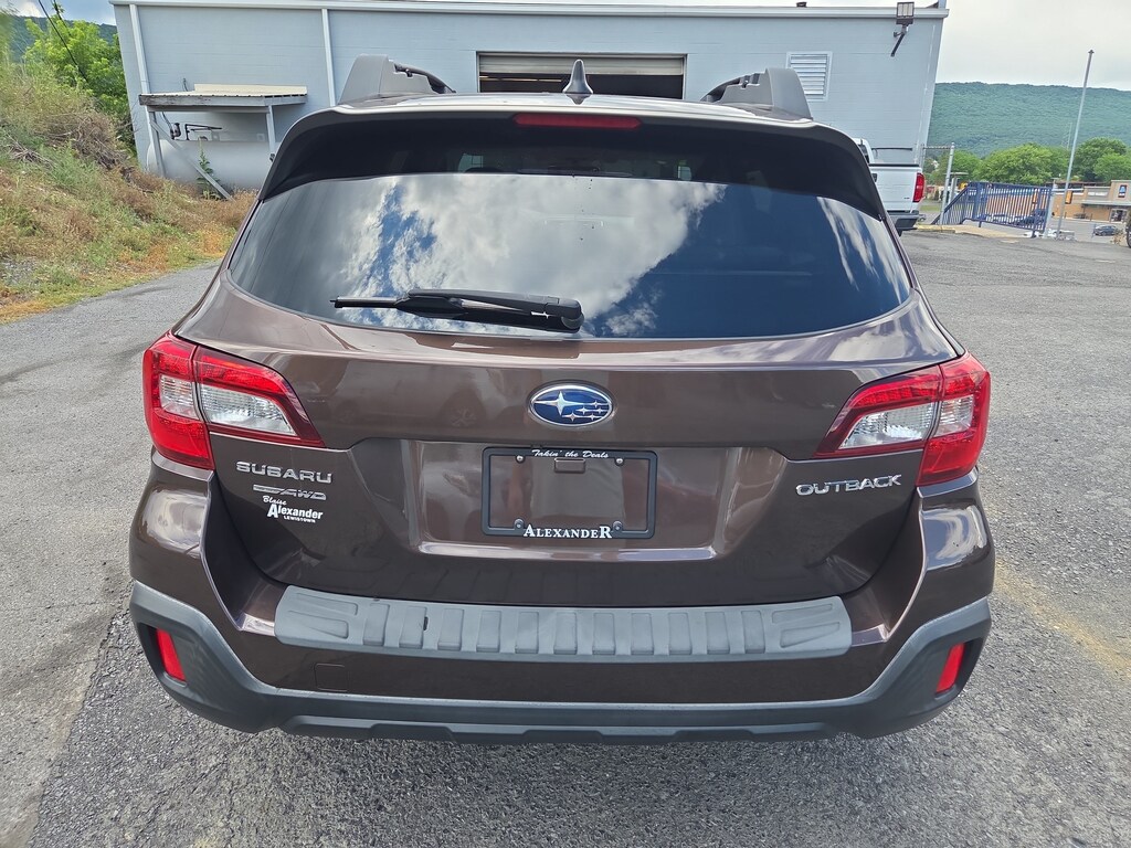 Used 2019 Subaru Outback 2.5i Premium SUV
