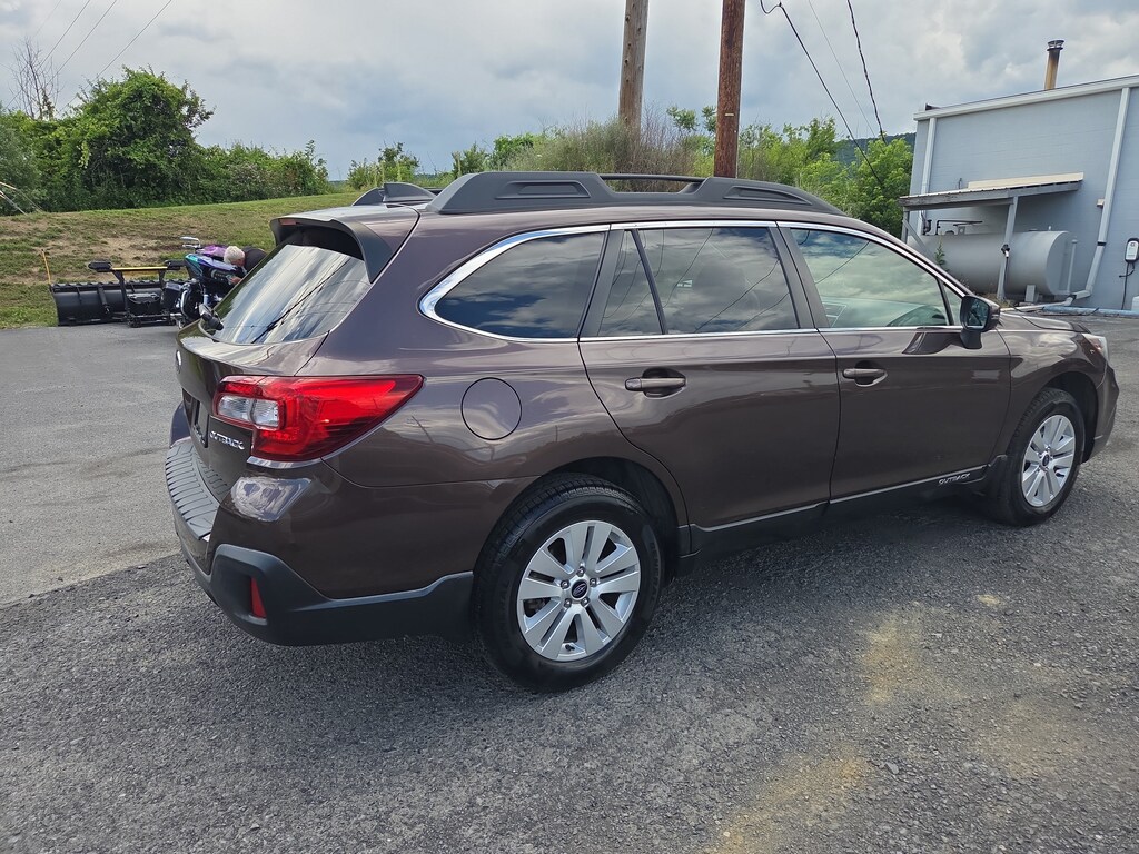 Used 2019 Subaru Outback 2.5i Premium SUV