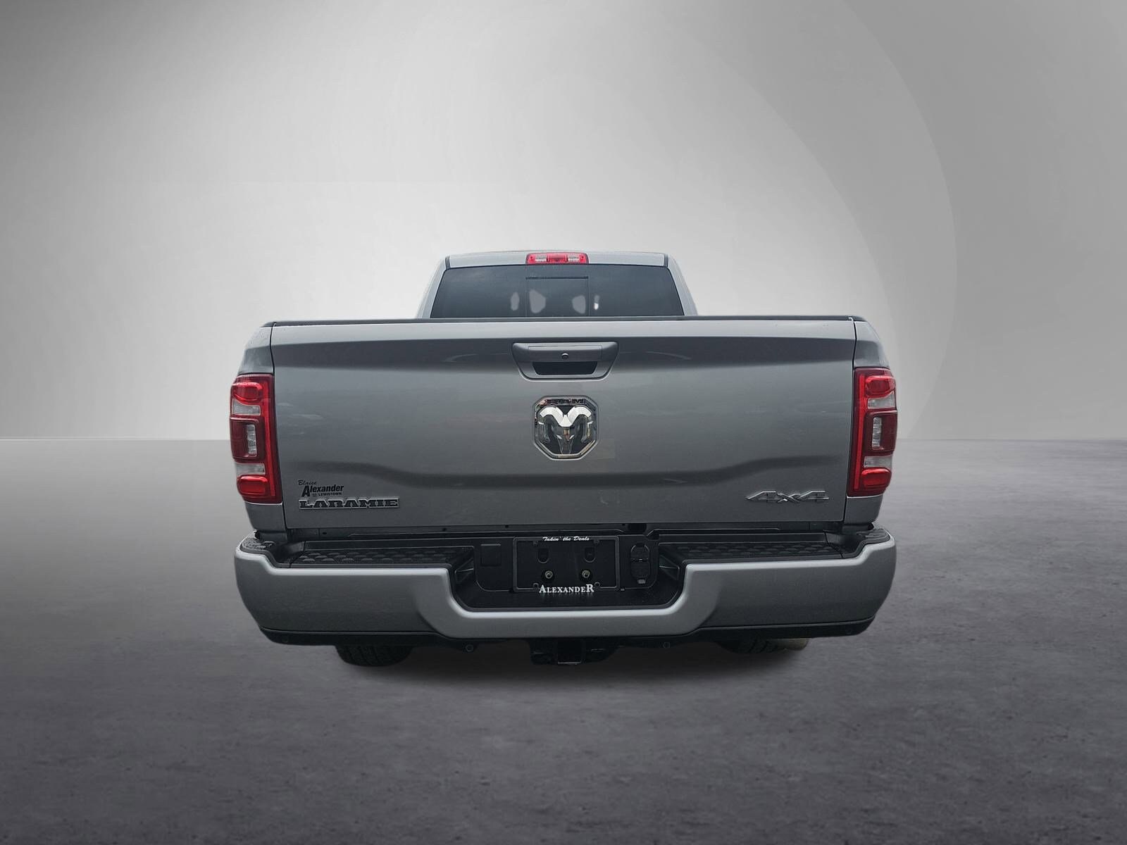 2024 Ram 2500 Laramie photo 4