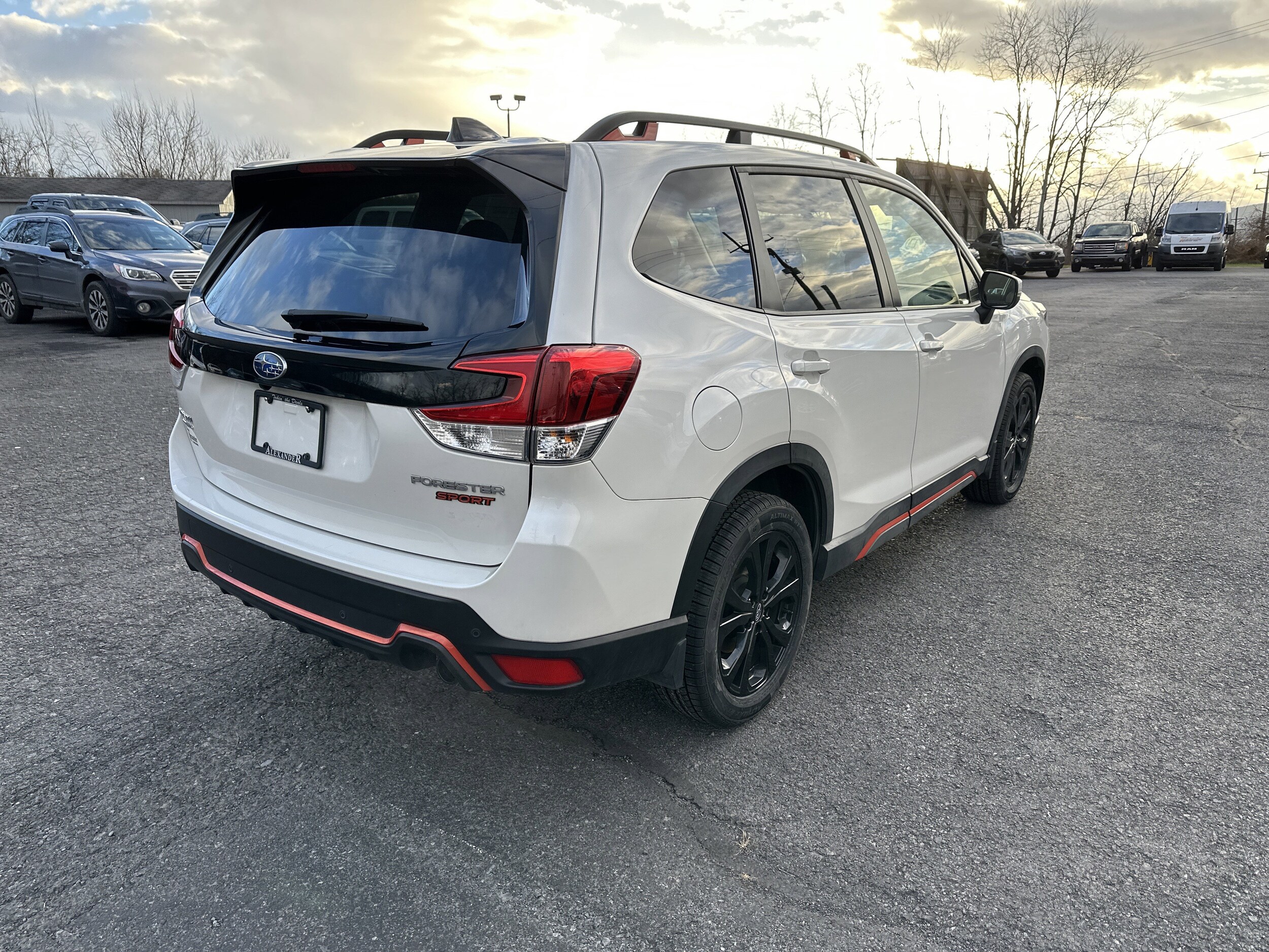 2024 Subaru Forester Sport photo 2
