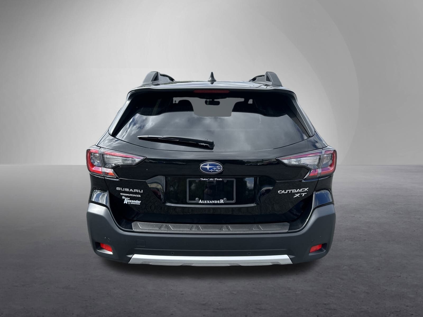 2024 Subaru Outback Limited XT photo 4