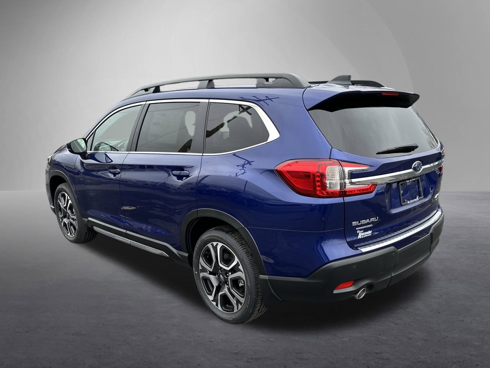 2026 Subaru Ascent Limited - Photo 6