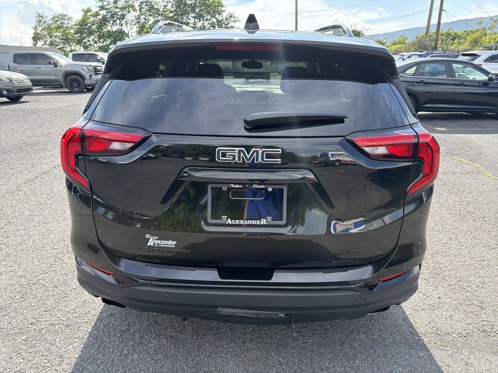 Used 2020 GMC Terrain SLT SUV