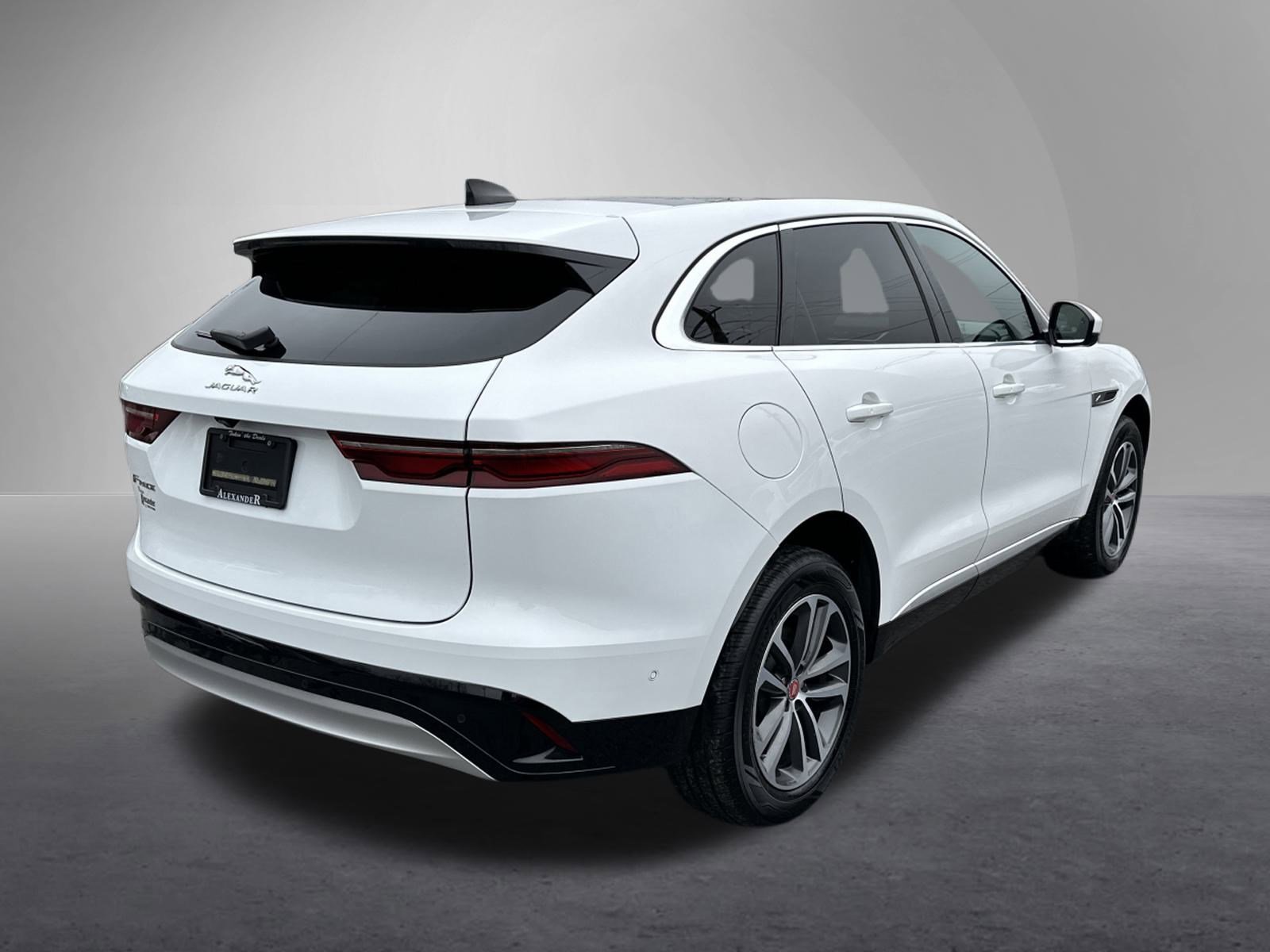 2021 Jaguar F-PACE P250 S photo 3
