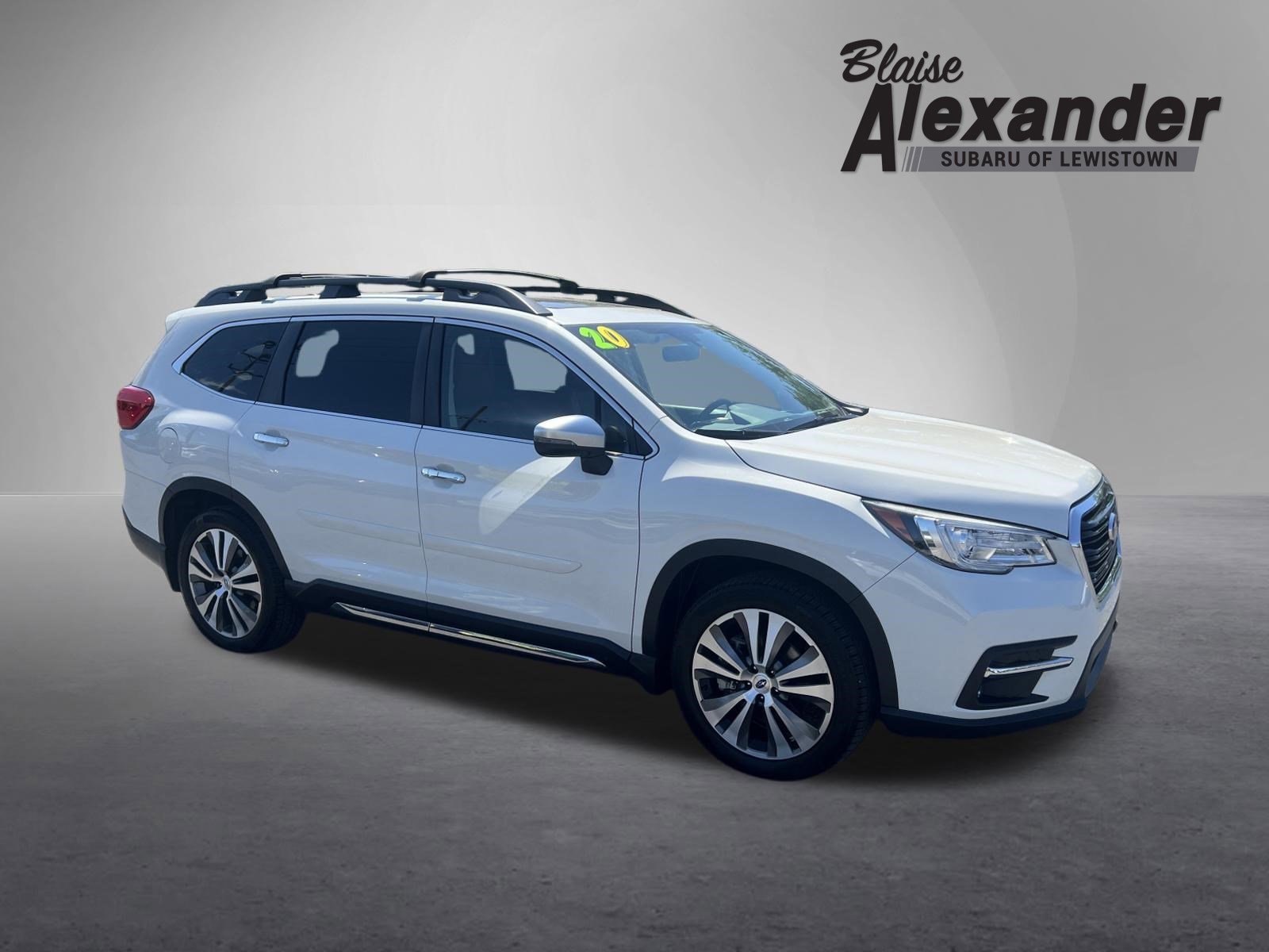 2020 Subaru Ascent Touring's photo