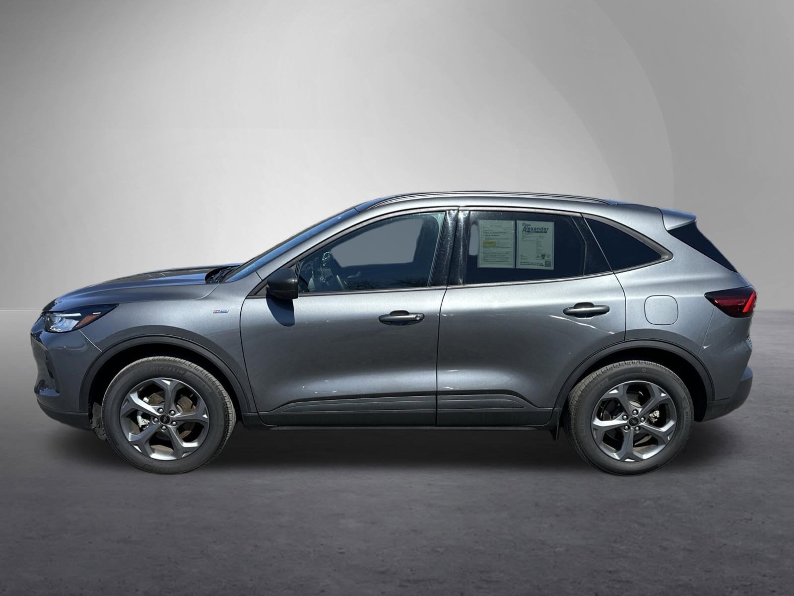 2025 Ford Escape ST-Line - Photo 7