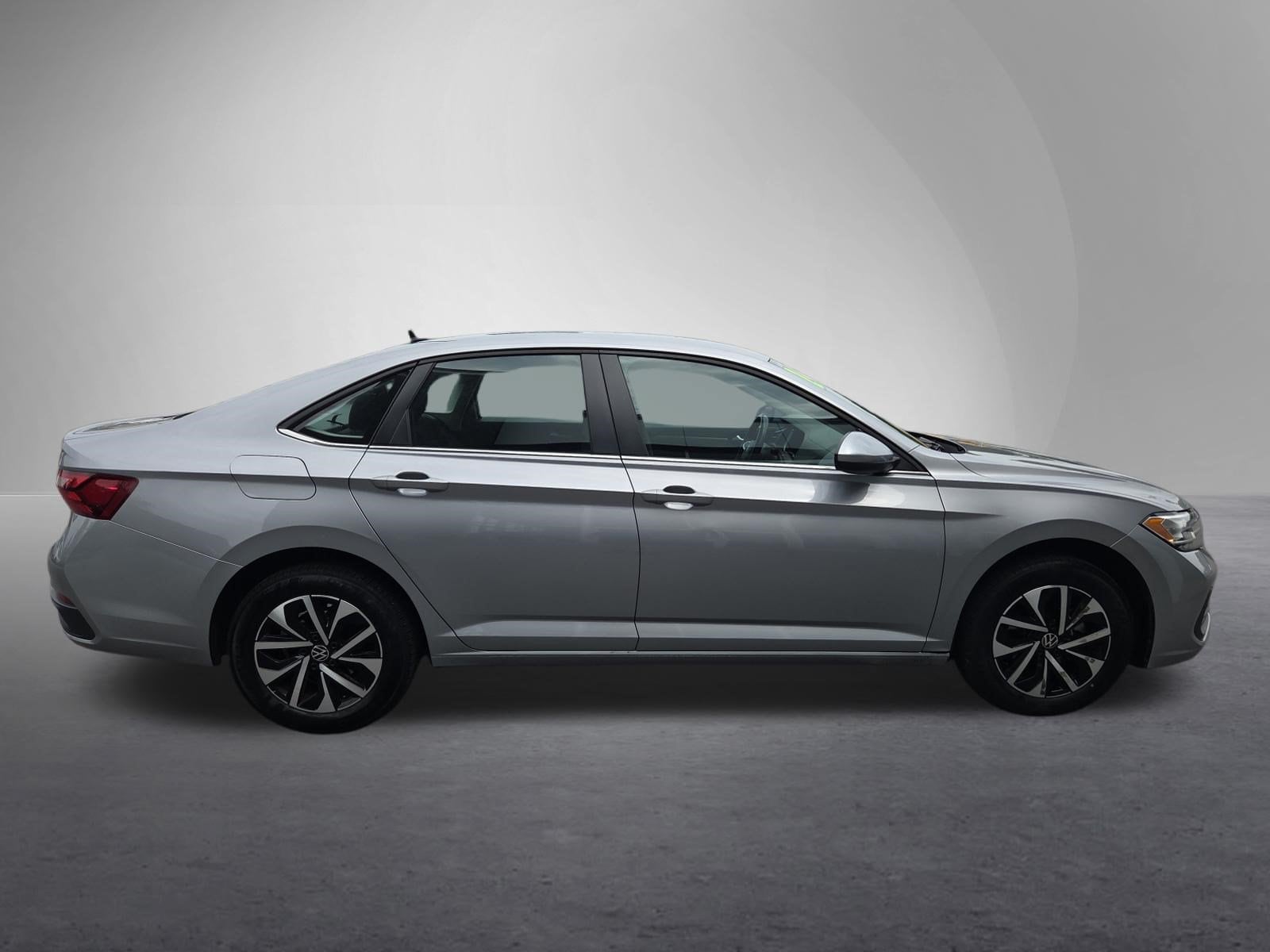 3VW5M7BU0RM080619