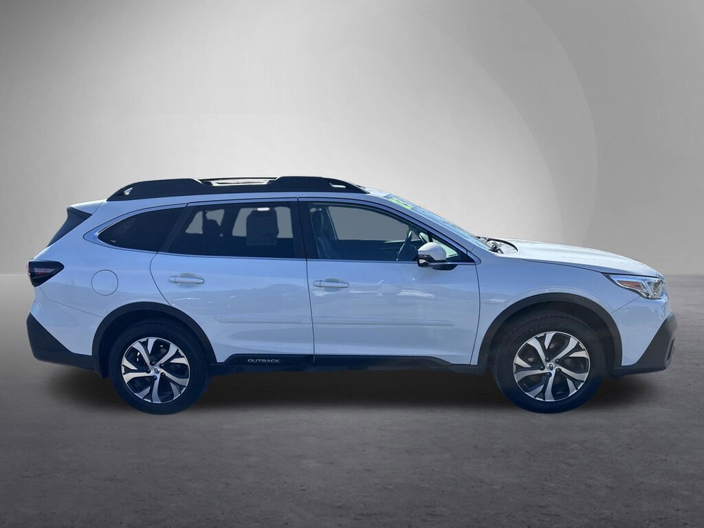 Used 2022 Subaru Outback Limited SUV