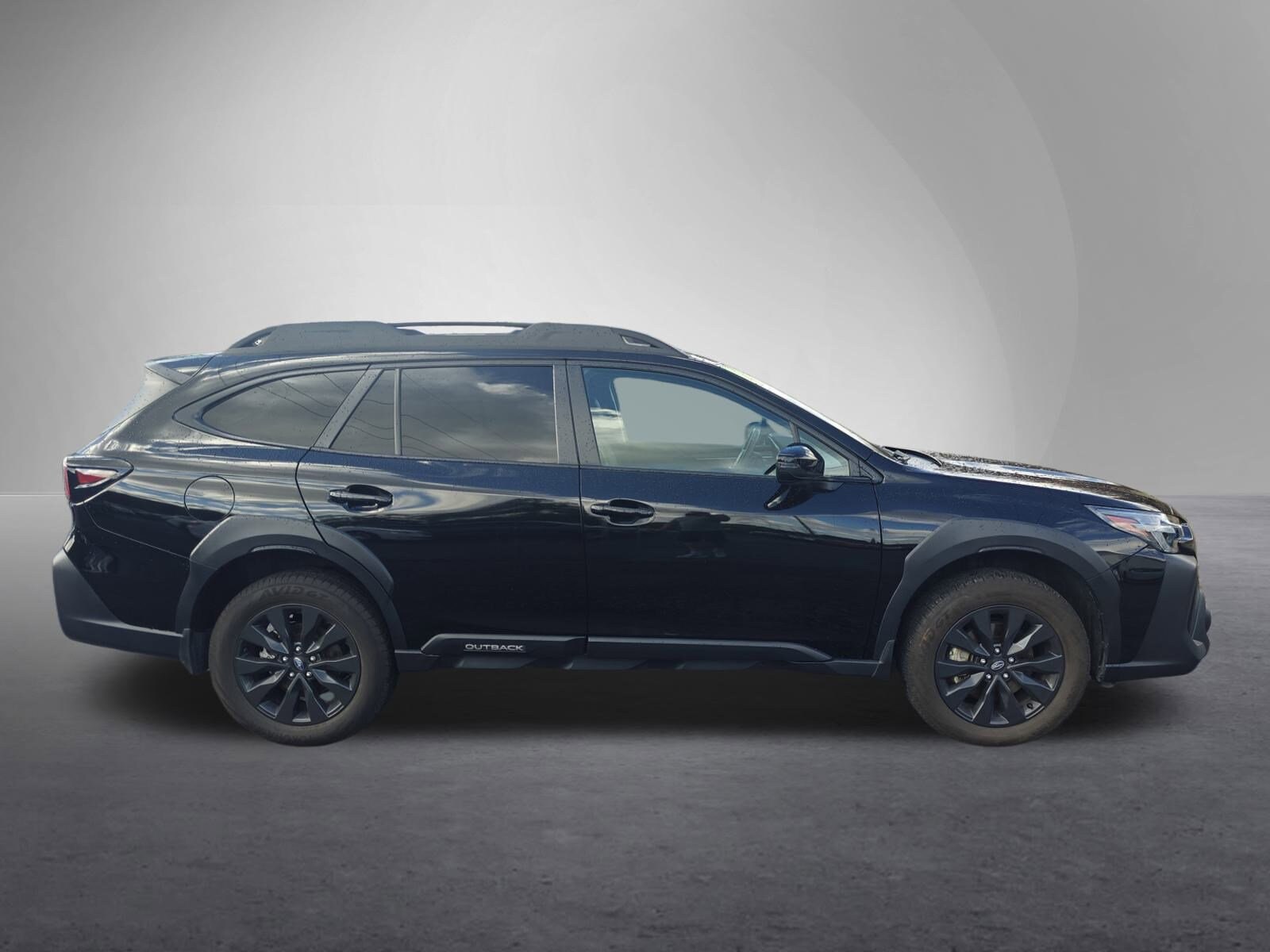 2024 Subaru Outback Onyx Edition photo 2