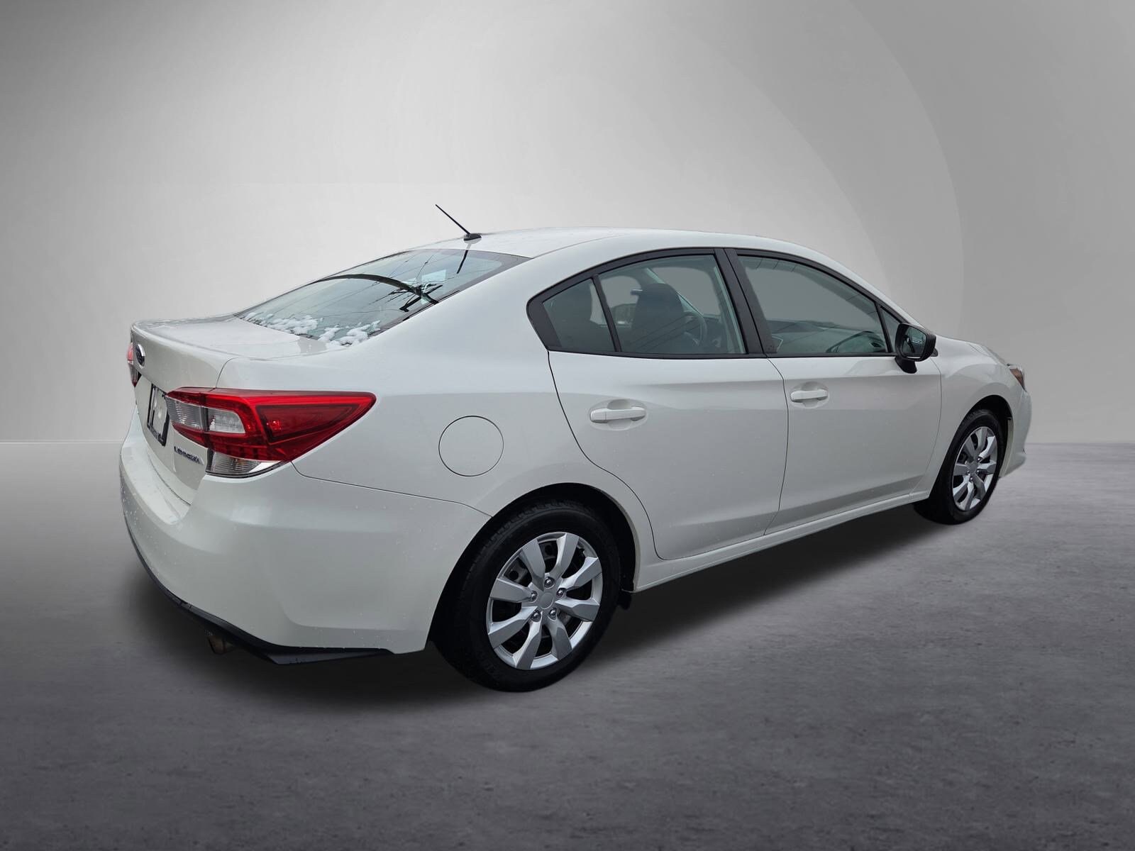 2023 Subaru Impreza Base photo 3