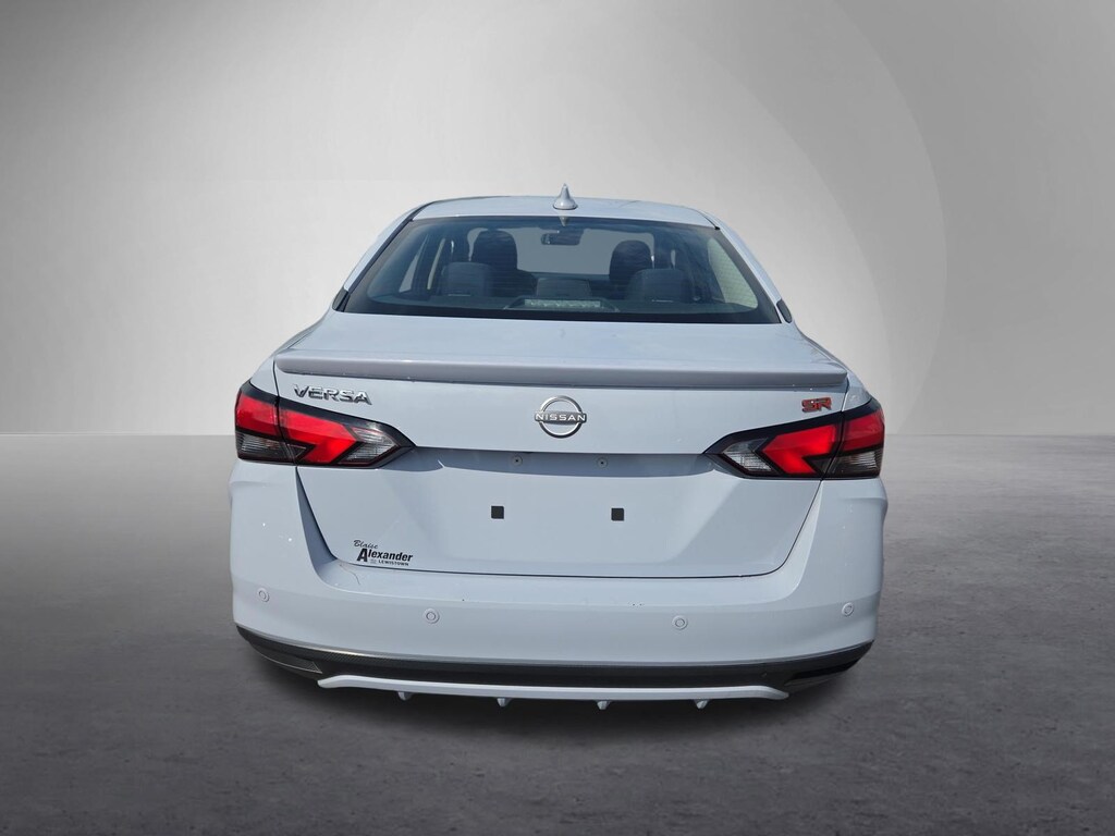 Used 2024 Nissan Versa 1.6 SR Sedan