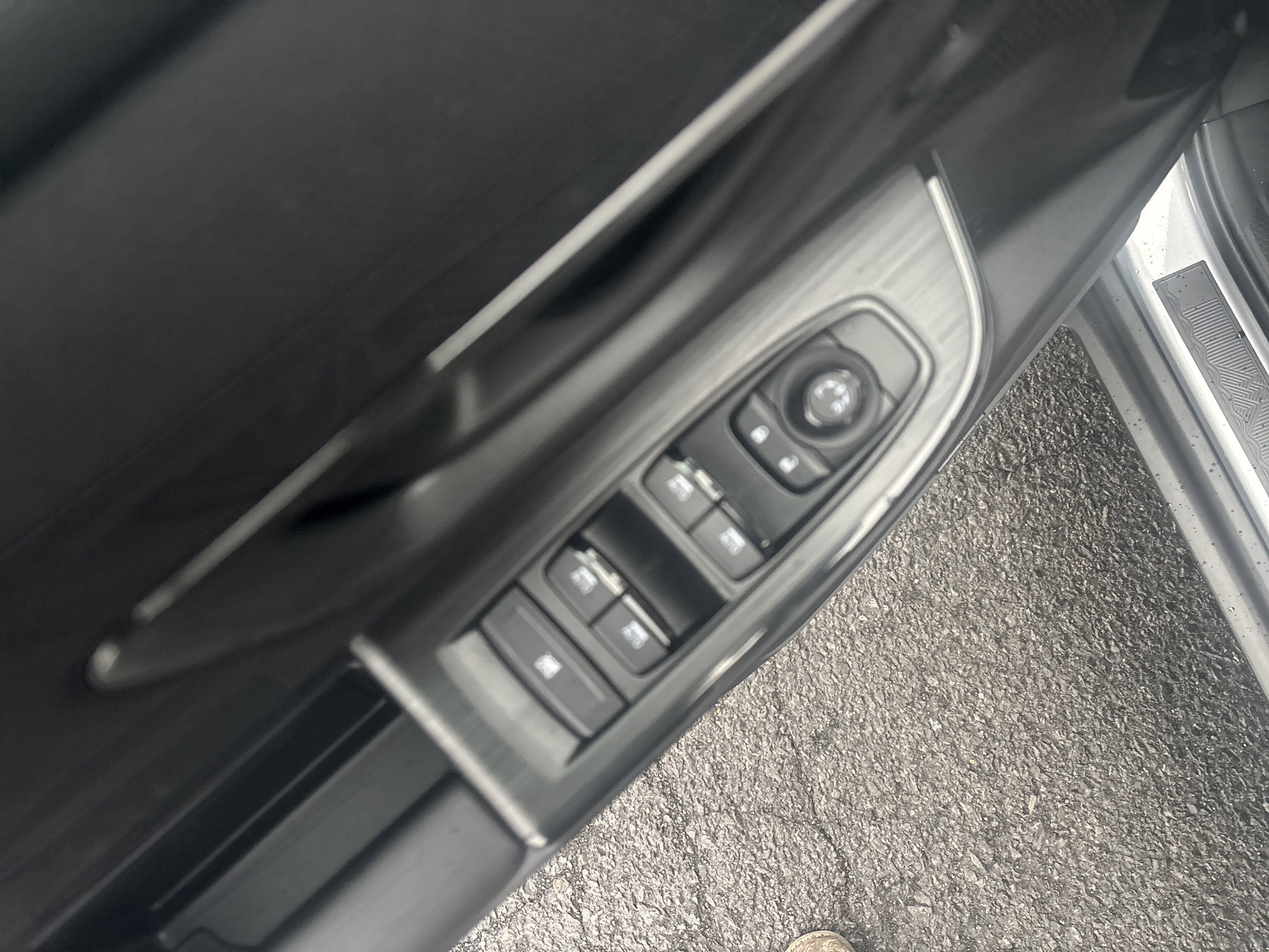 2026 Subaru Outback Limited - Photo 16