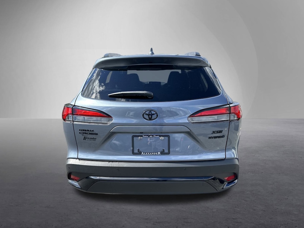 Used 2024 Toyota Corolla Cross Hybrid XSE SUV