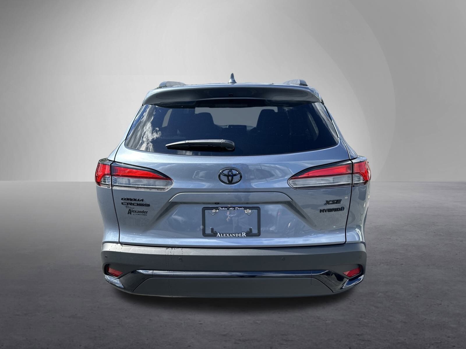2024 Toyota Corolla Hybrid XSE photo 4