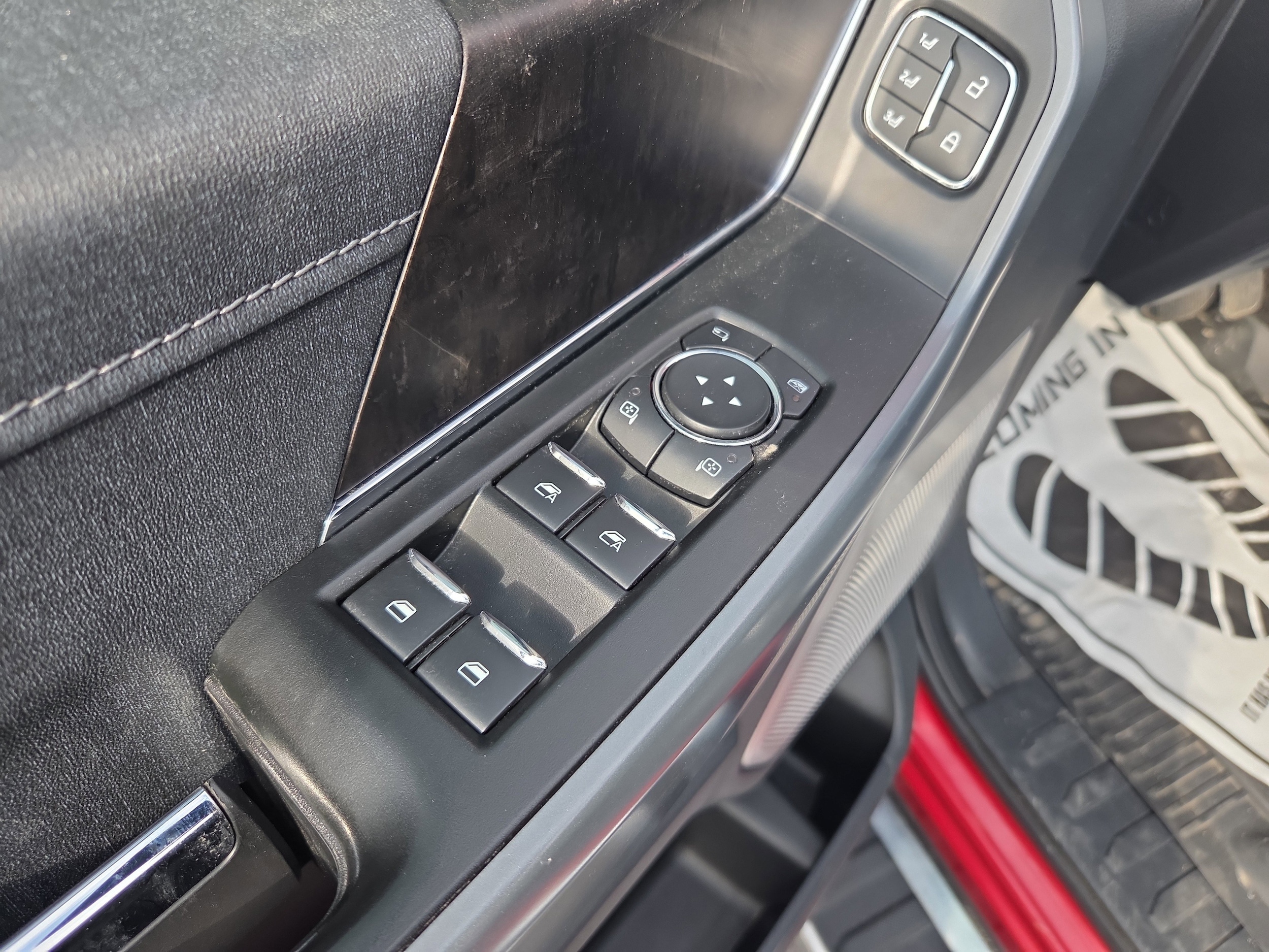 2022 Ford F-150 Lariat - Photo 16