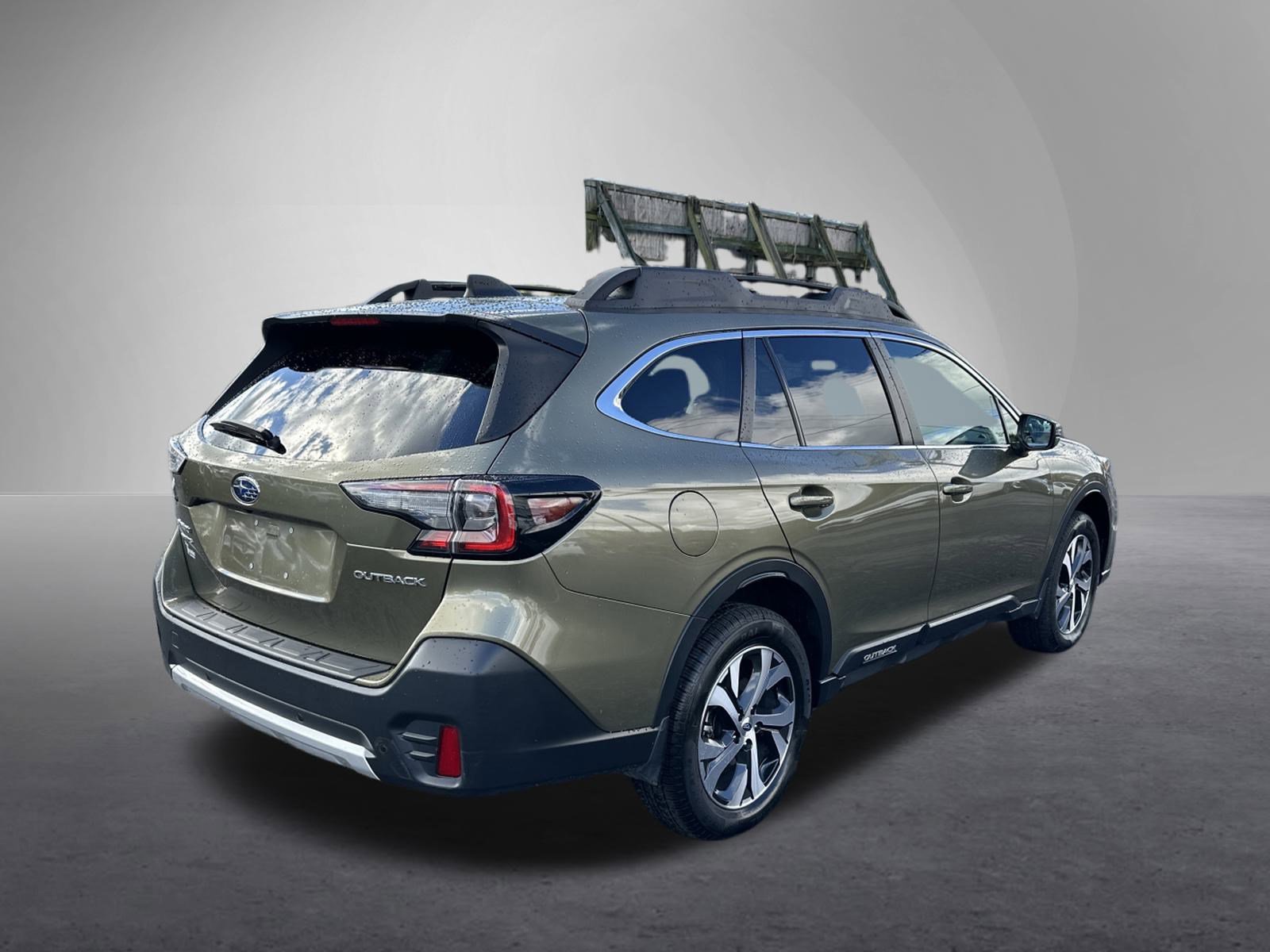 2021 Subaru Outback Limited photo 3