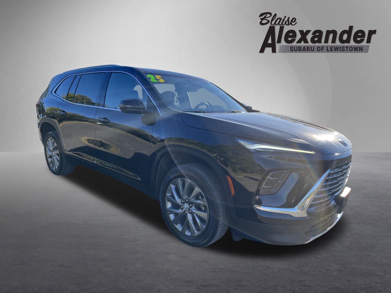 Used 2025 Buick Enclave Preferred SUV
