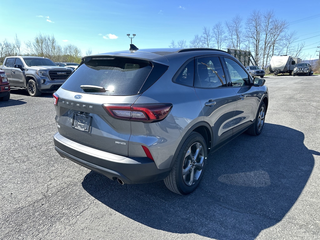 Used 2025 Ford Escape ST-Line SUV