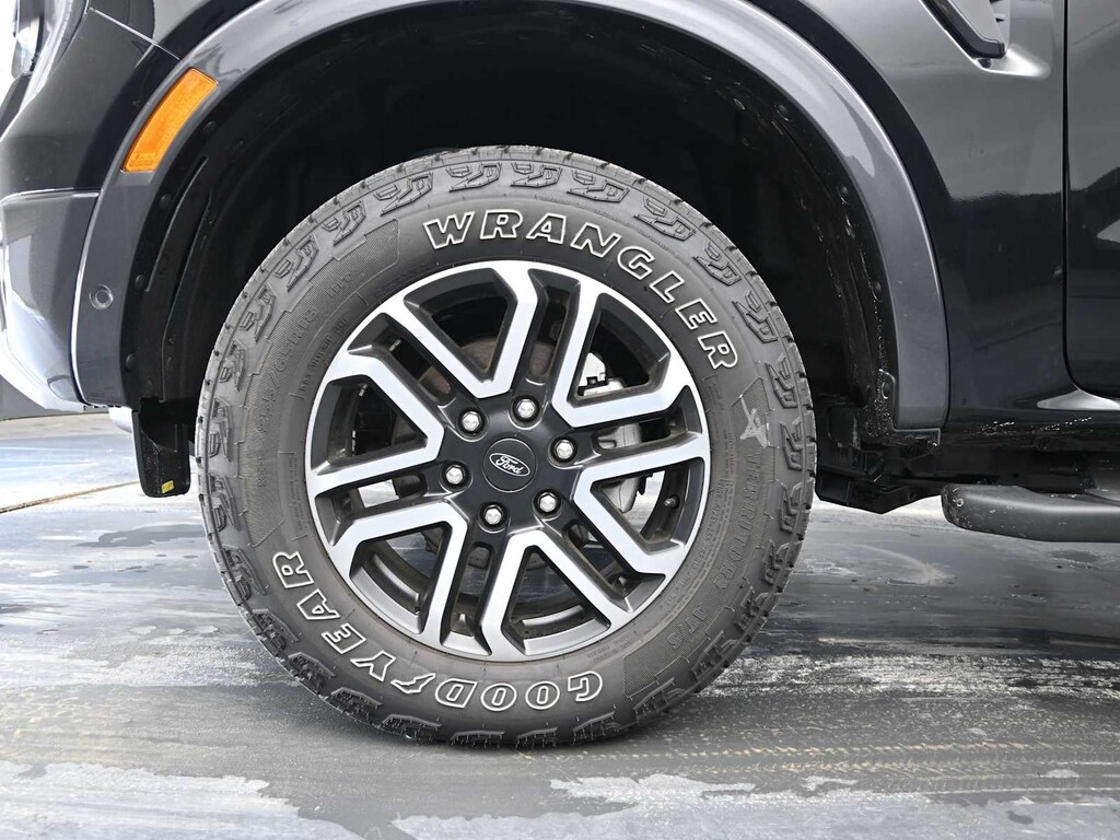 New 2024 Ford Ranger Lariat 4WD Supercrew 5 Box 4WD SuperCrew 5 Box