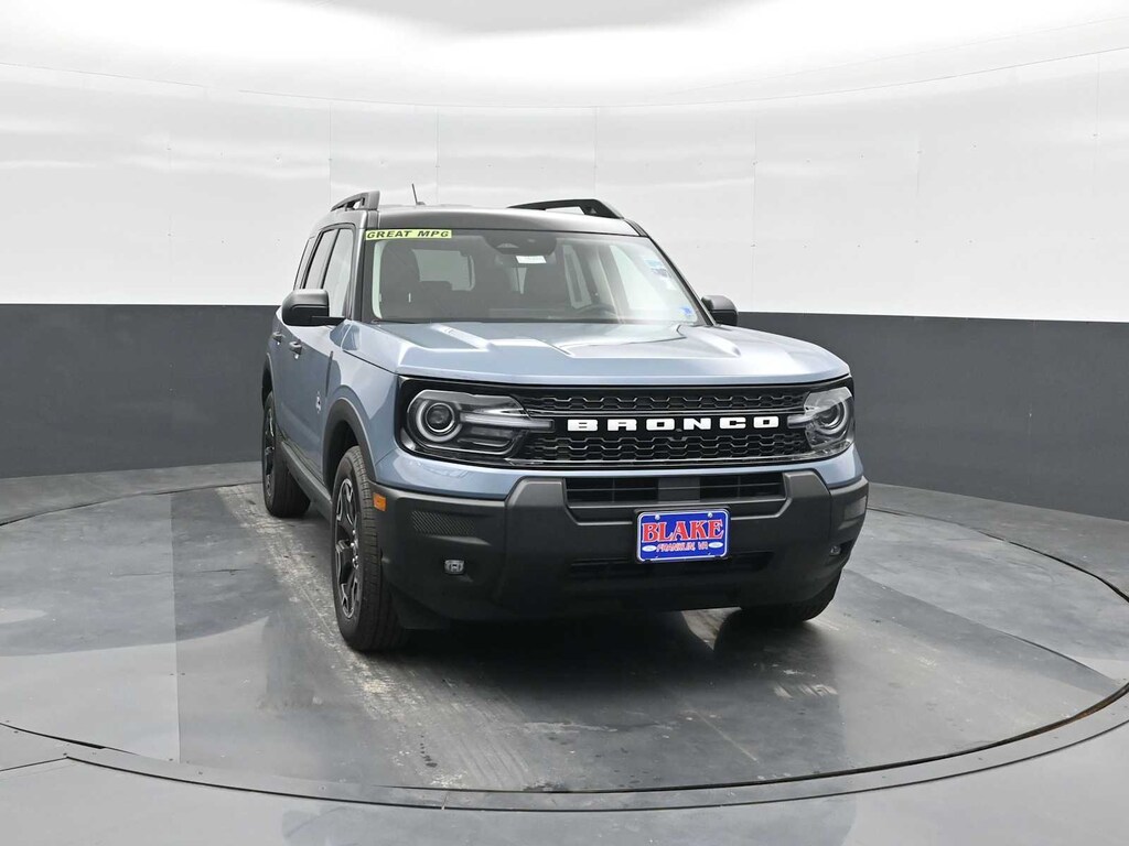 New 2026 Ford Bronco Sport Outer Banks 4x4