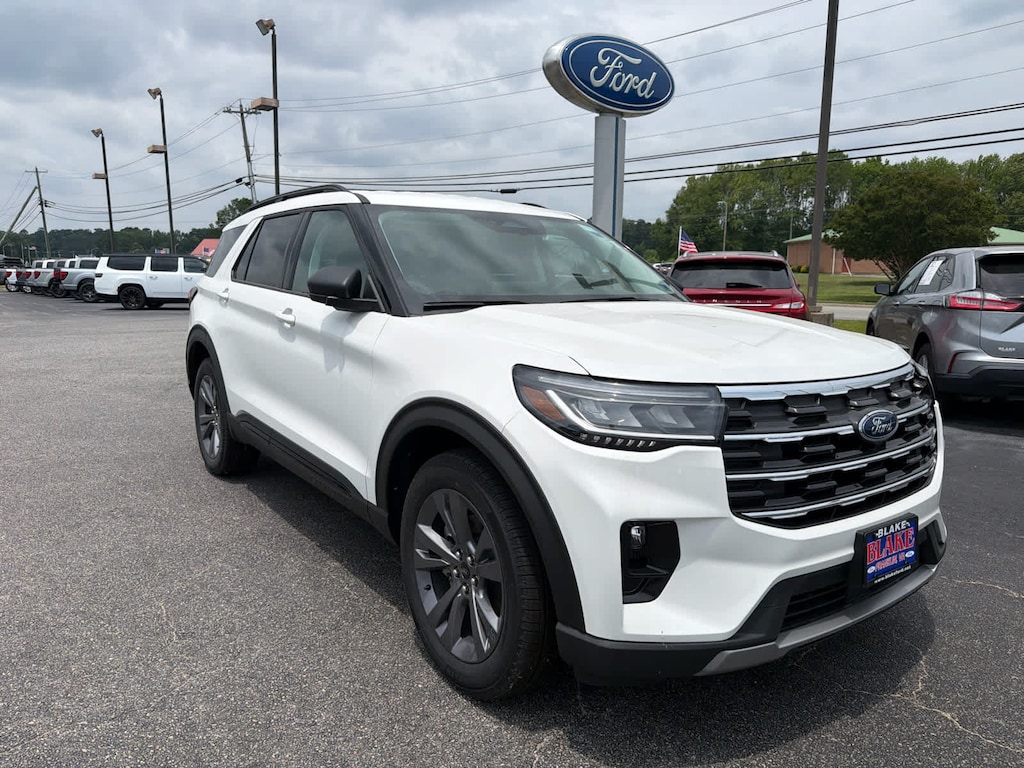 New 2026 Ford Explorer Active w/200A Pkg 4WD