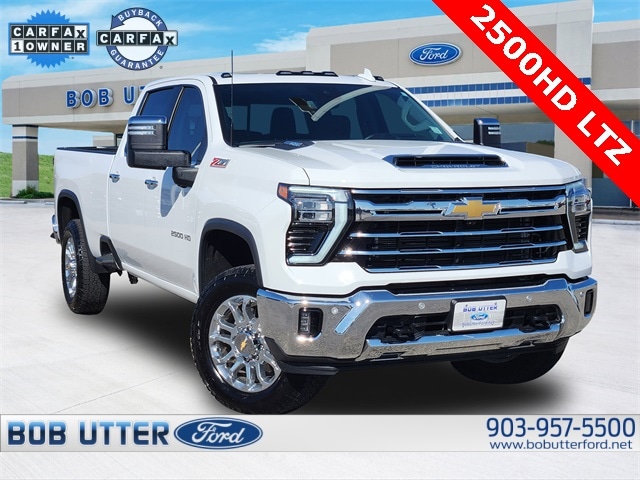 2025 Chevrolet Silverado 2500HD LTZ's photo