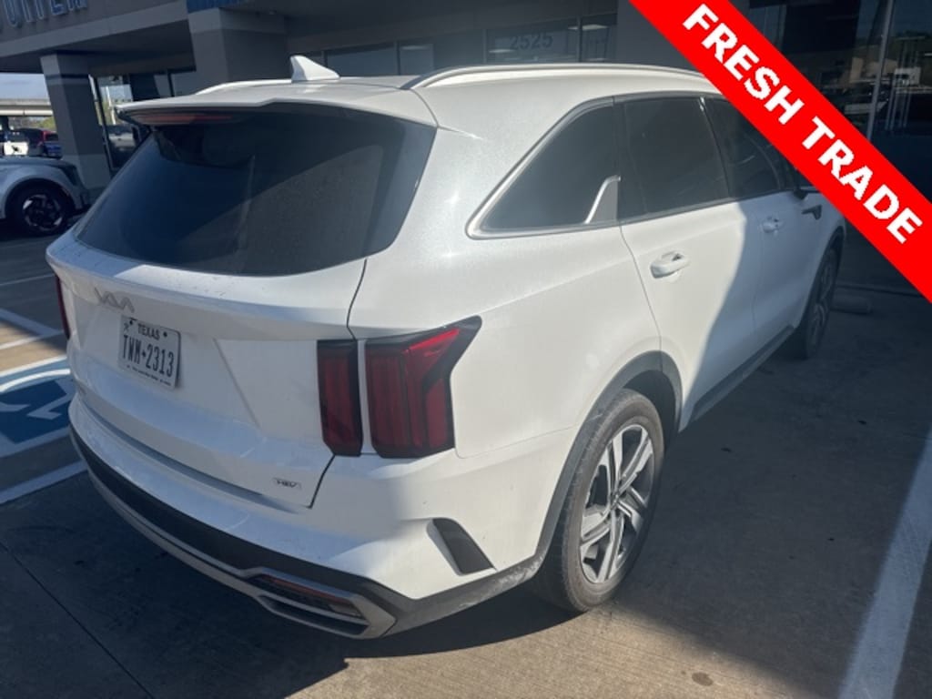 Used 2024 Kia Sorento Hybrid SX Prestige SUV