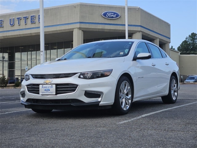 Used 2018 Chevrolet Malibu Premier with VIN 1G1ZE5SXXJF223962 for sale in Denison, TX