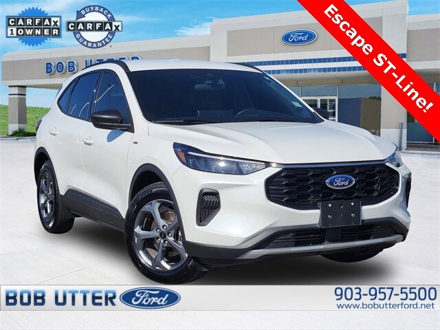 2025 Ford Escape ST-Line's photo