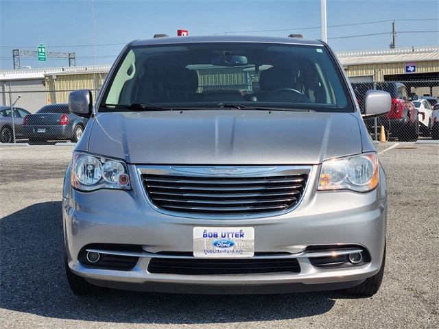 Used 2016 Chrysler Town & Country Touring with VIN 2C4RC1BG2GR208492 for sale in Denison, TX