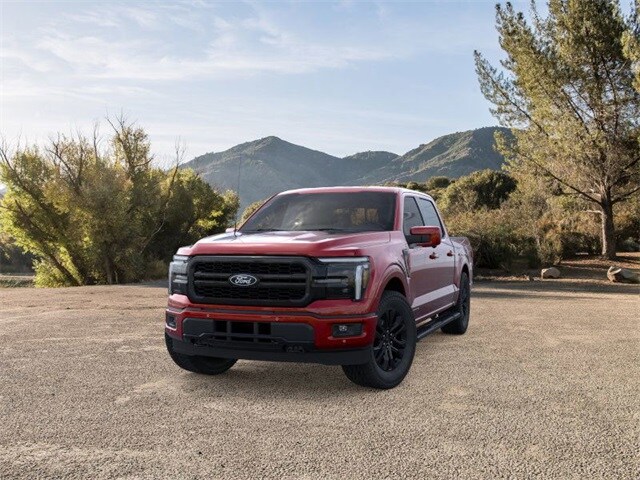 2025 Ford F-150 Lariat photo 2