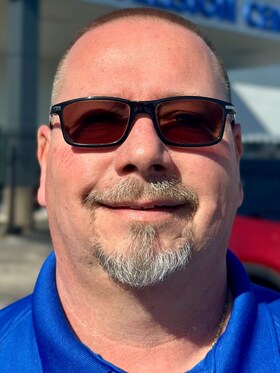 Staff member Brad Wells from ID_5987ac