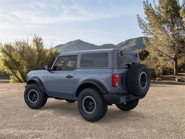 2025 Ford Bronco Base photo 4
