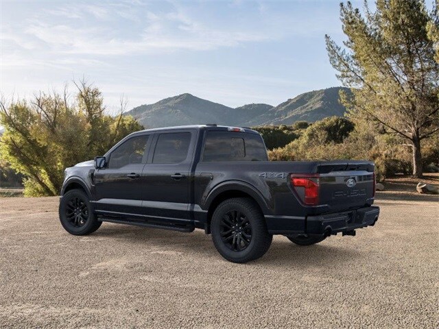 2025 Ford F-150 XLT photo 2