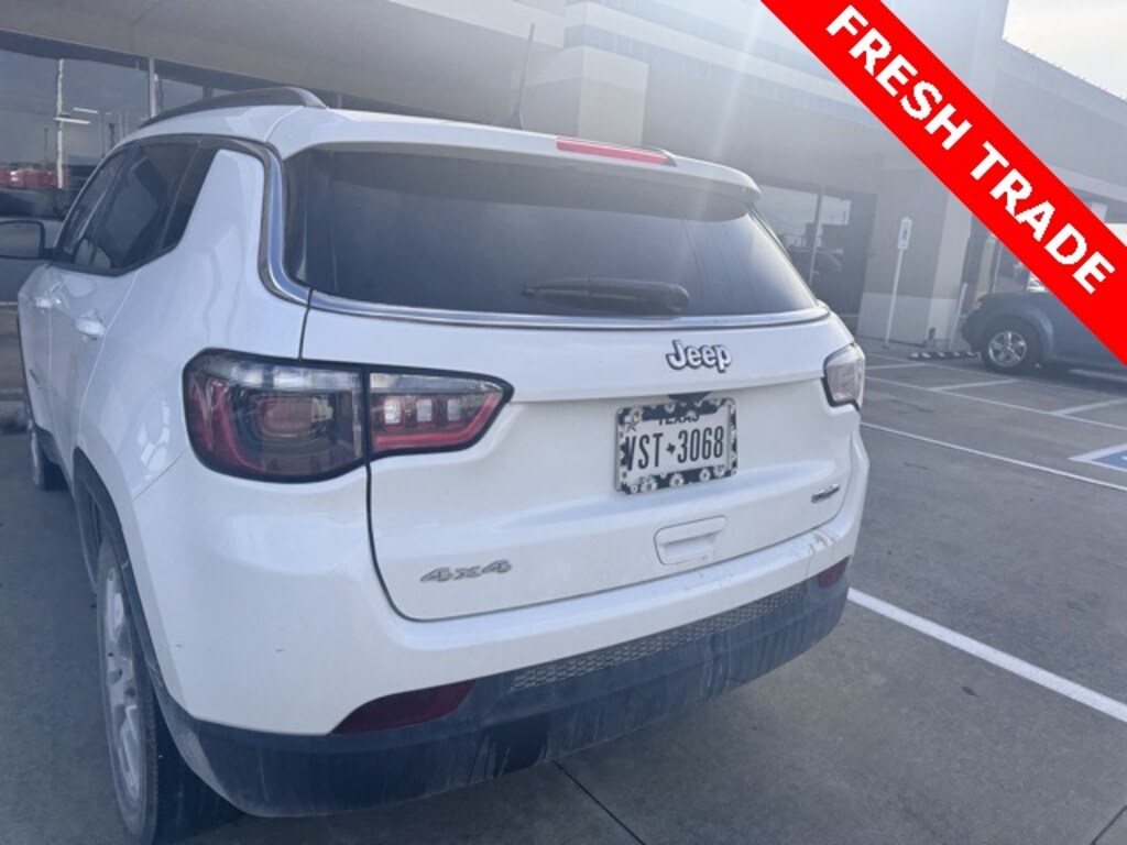 Used 2024 Jeep Compass Latitude Lux SUV