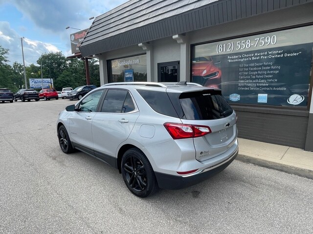 2021 Chevrolet Equinox photo 2