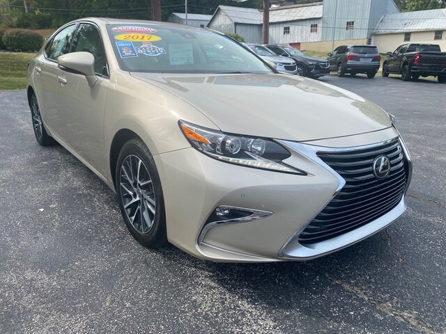2017 Lexus ES 350 photo 3