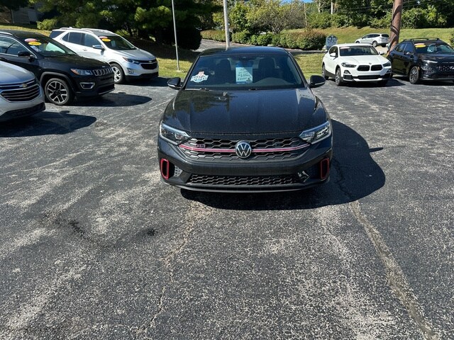 2024 Volkswagen Jetta GLI 2.0T Autobahn photo 3