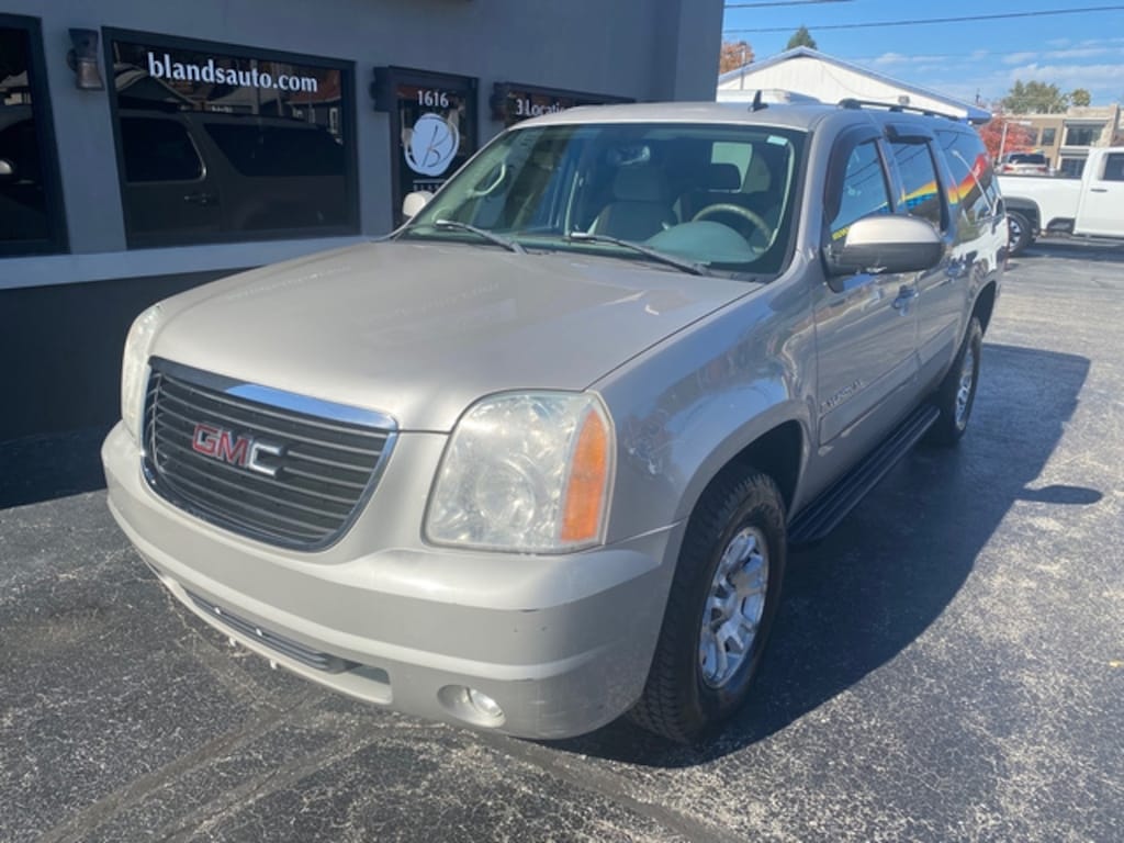 Used 2007 GMC Yukon XL 1500 SUV