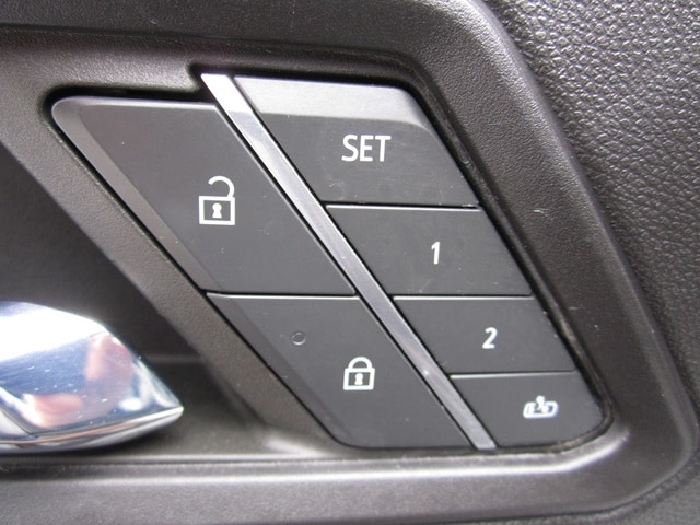 2023 GMC Canyon AT4 - Photo 11