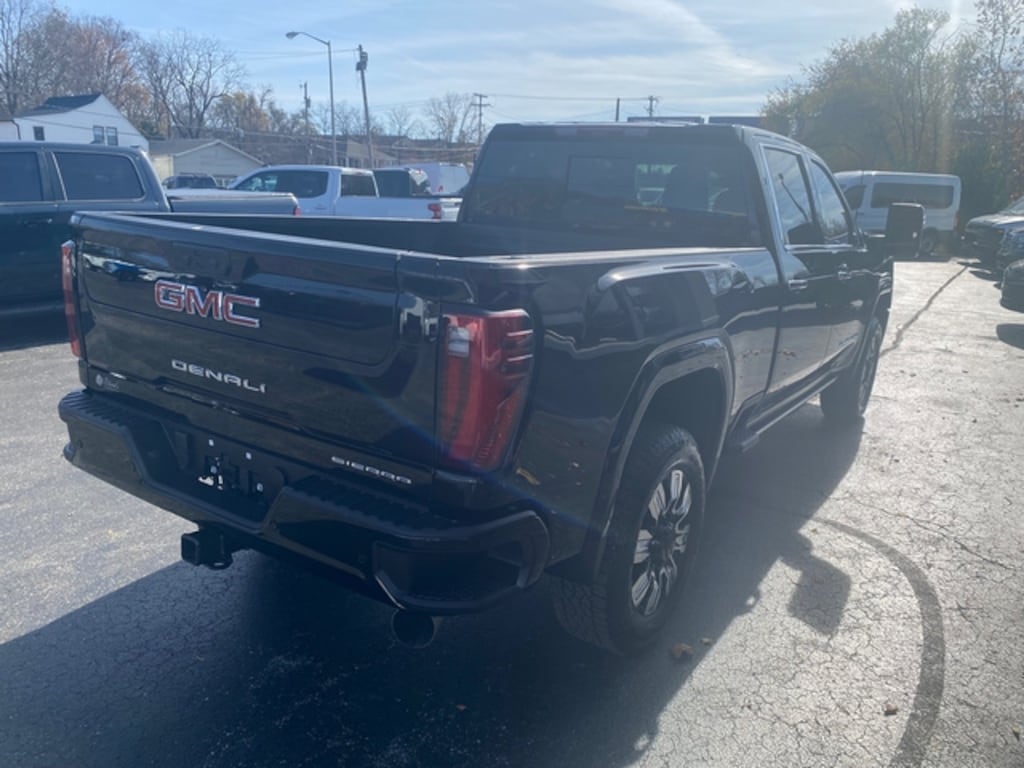Used 2025 GMC Sierra 3500 HD Denali Truck Crew Cab