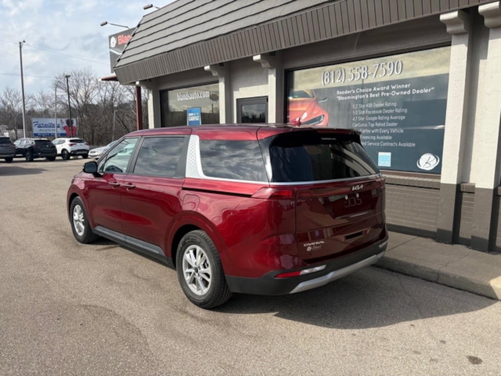 Used 2024 Kia Carnival LX Seat Package MPV