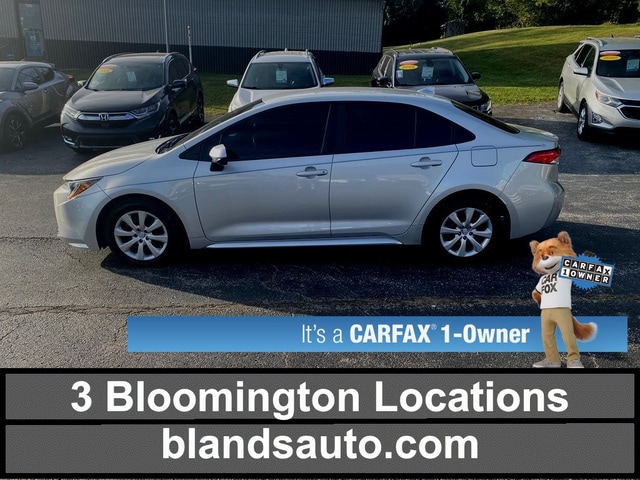 2024 Toyota Corolla LE's photo