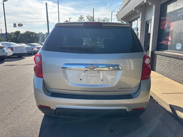2015 Chevrolet Equinox photo 2
