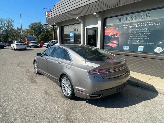 2016 Lincoln MKZ photo 3