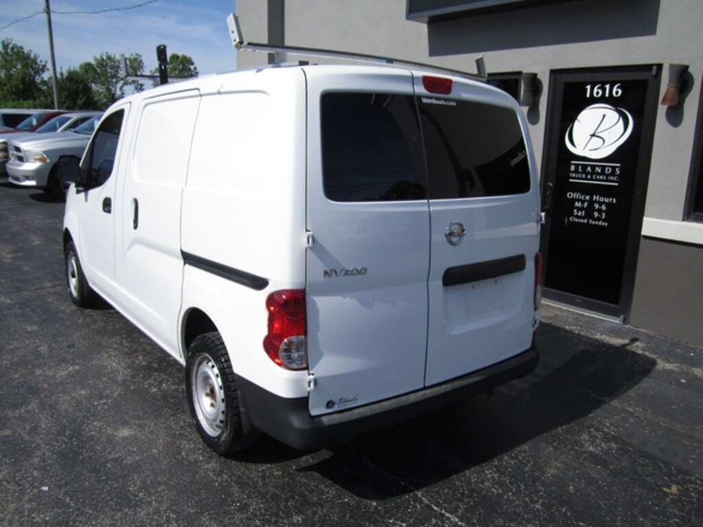 Used 2019 Nissan NV200 S Van Compact Cargo Van