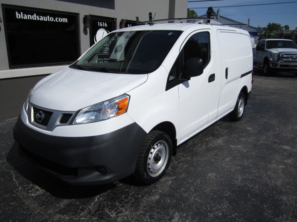 Used 2019 Nissan NV200 S Van Compact Cargo Van