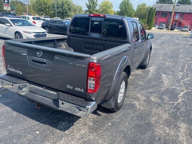 2019 Nissan Frontier SV photo 3