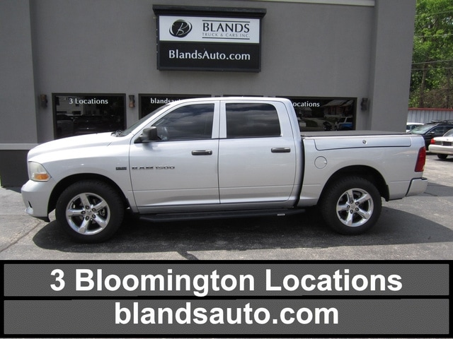 2012 RAM 1500 ST Crew Cab's photo