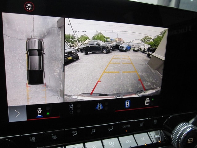 2023 GMC Canyon AT4 - Photo 19